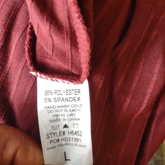 Hayden Ruffled Long sleeve Maroon Blouse Size L - Picture 9 of 13